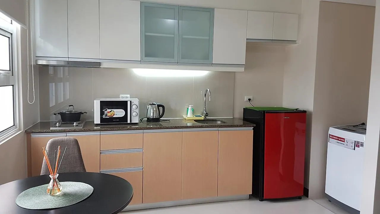 101 Newport Blvd, Pasay City,Cluster 1- Level 2-D, East Wing